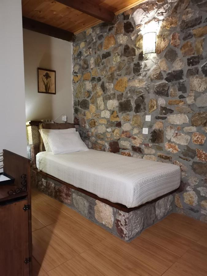 Ataviros Hotel Embonas Exterior photo