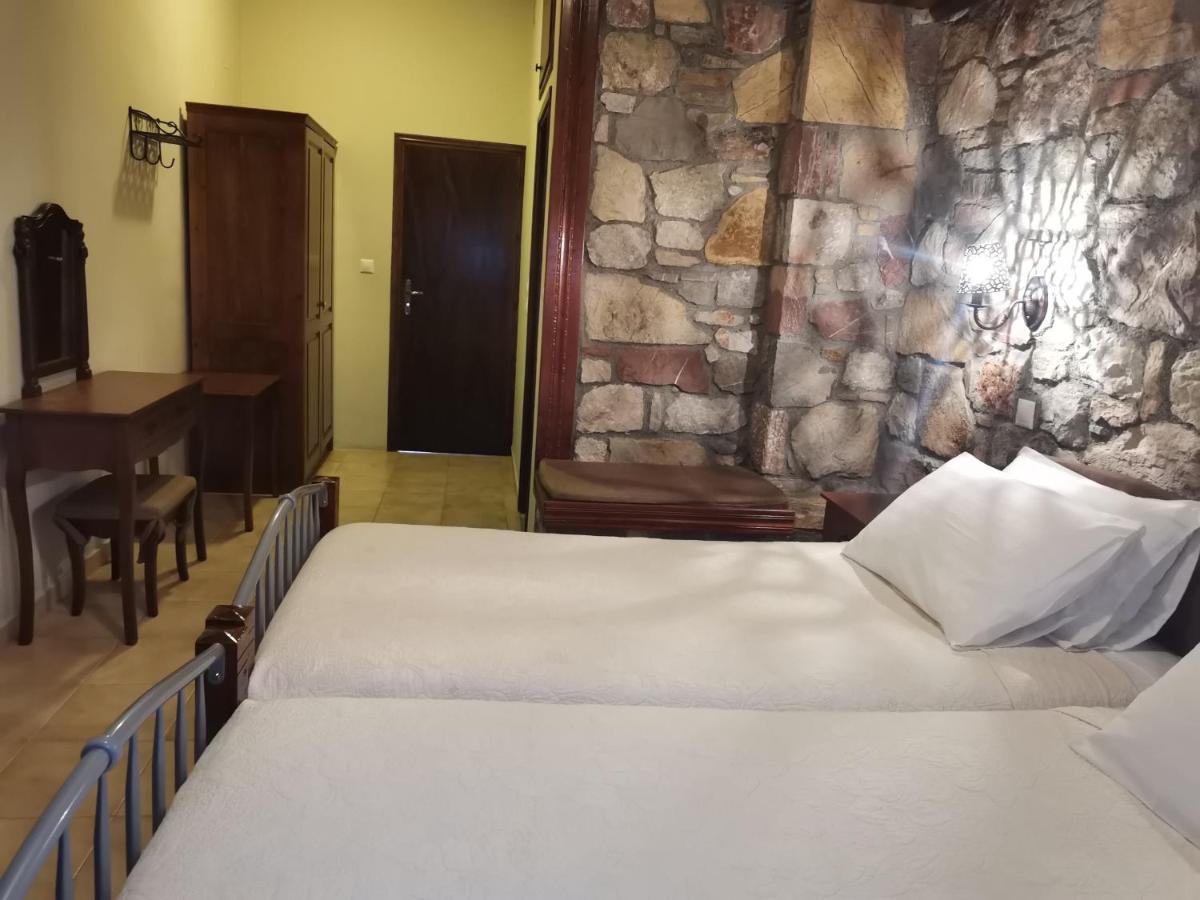 Ataviros Hotel Embonas Exterior photo