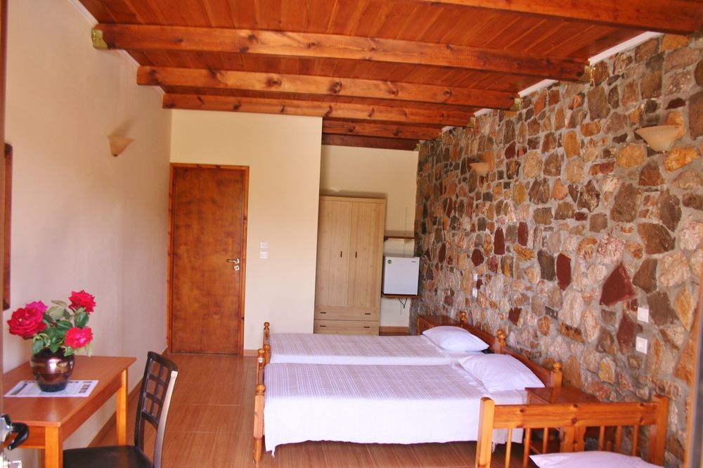 Ataviros Hotel Embonas Exterior photo