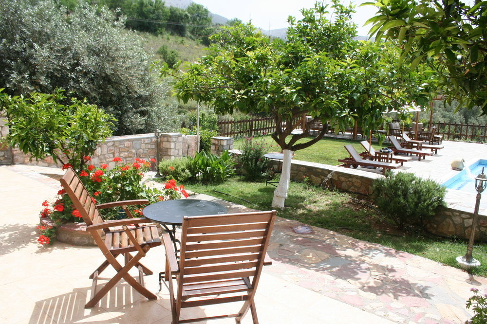 Ataviros Hotel Embonas Exterior photo